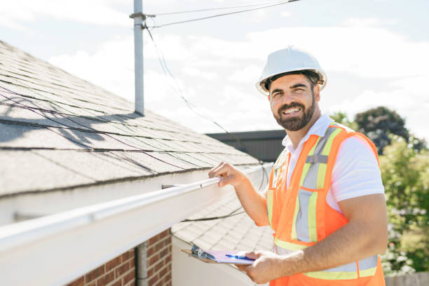 Best Commercial Roofing Services  in Omro, WI
