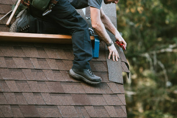 Best Residential Roofing Contractor  in Omro, WI